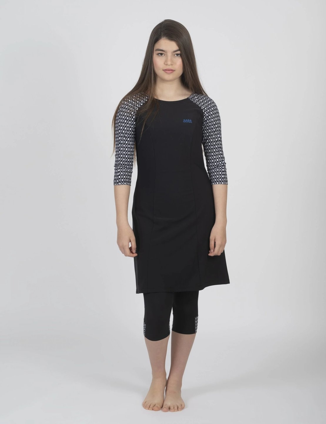 Black and White Long Sleeve Tunic for Swim and Sport - Image 4