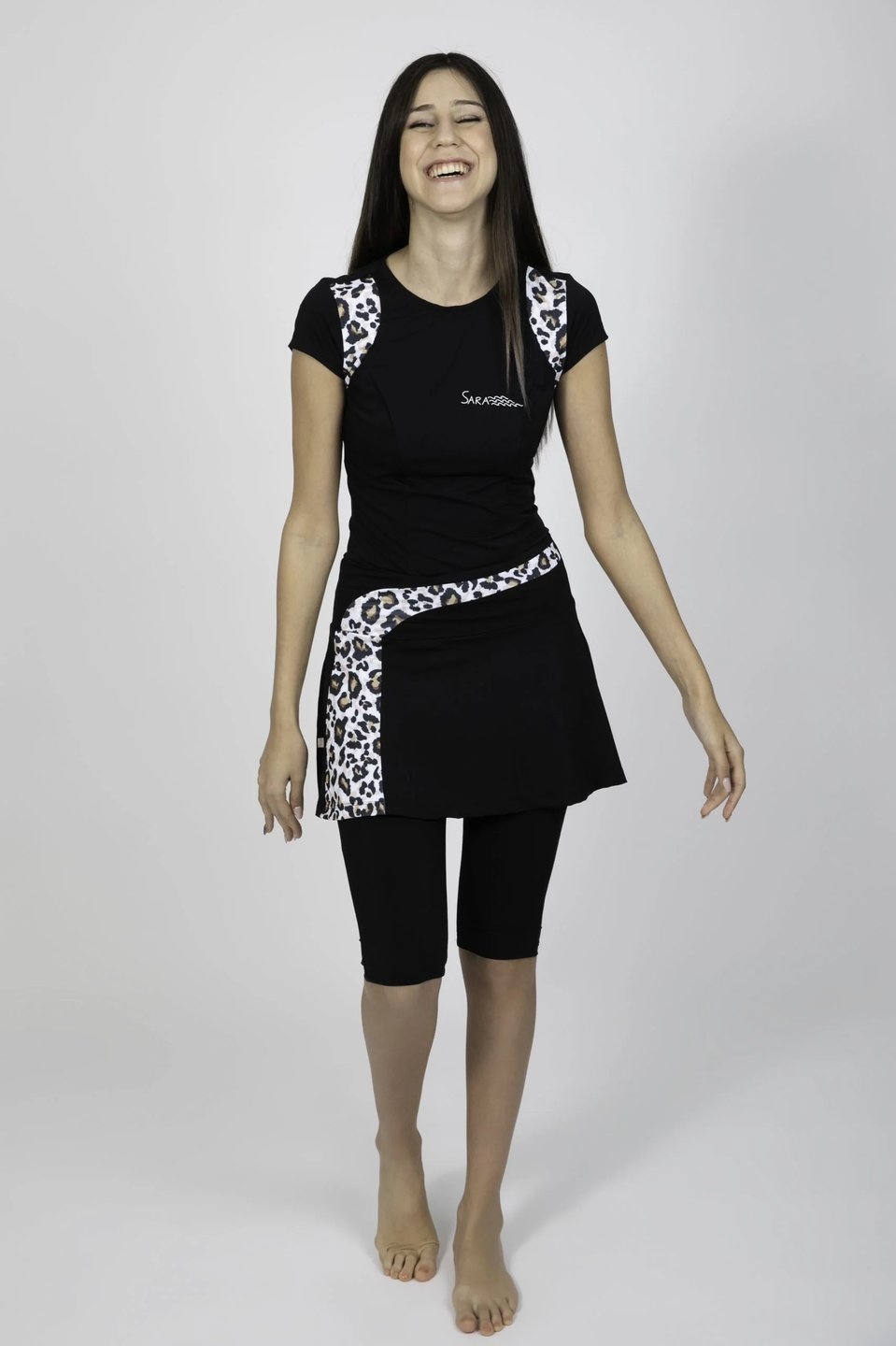 Black Tennis Style Set with Leopard Detail - Image 2