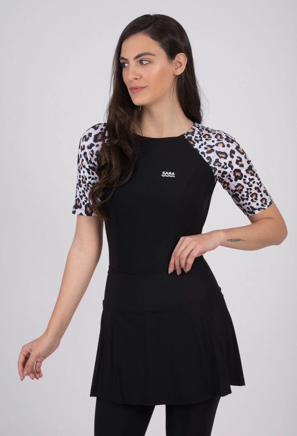 Short Chic Leopard Set - Image 2